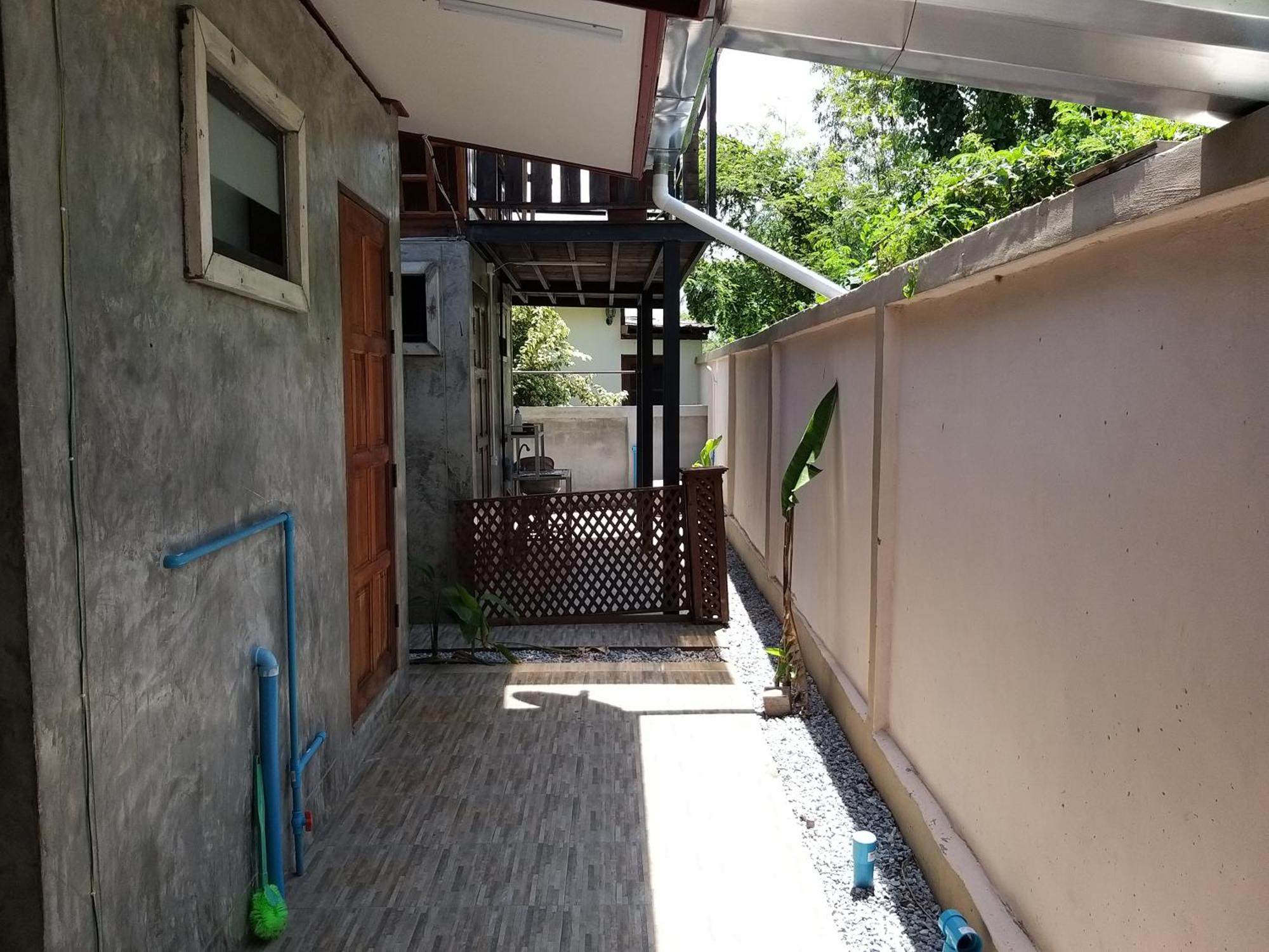 บ้านทะเลอิ่มเอม Bann Talay Im Eimm Ban Phe Habitación foto
